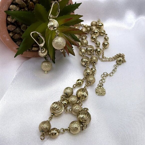 Vintage MONET Spiral Textured Ball 28" Necklace and Earrings - Picture 1 of 7